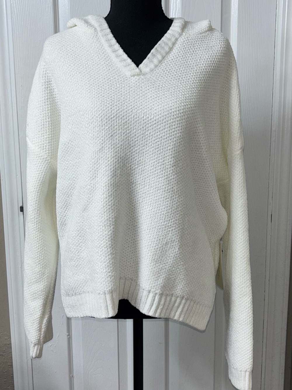 Rachel Zoe Soft Cream Hooded V-Neck Sweater XL
